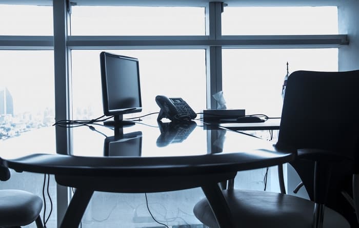 What is the Difference Between Analogue and IP Phone